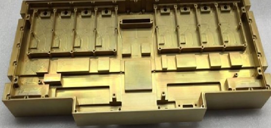 Machined and plated thermal plate with pocketed cavities