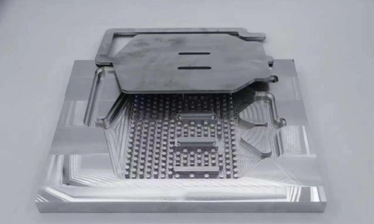 Cold plate with machined micro-channel fin field