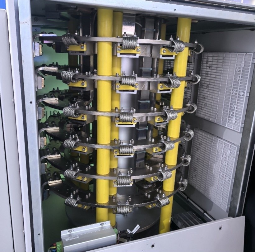 Power slip ring brush gear installed in a cabinet